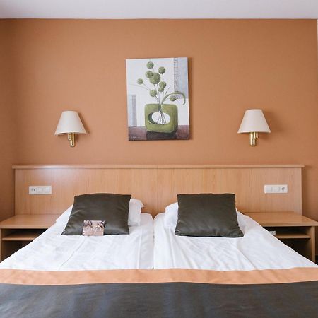 Landhotel Heuvelzicht Schin op Geul Extérieur photo